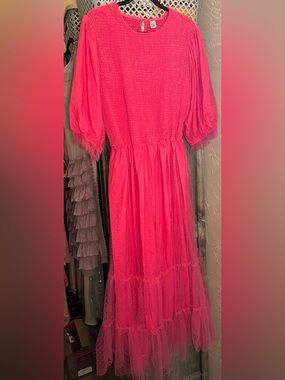 Women’s Hot Pink Puff Sleeve Tiered Dress
